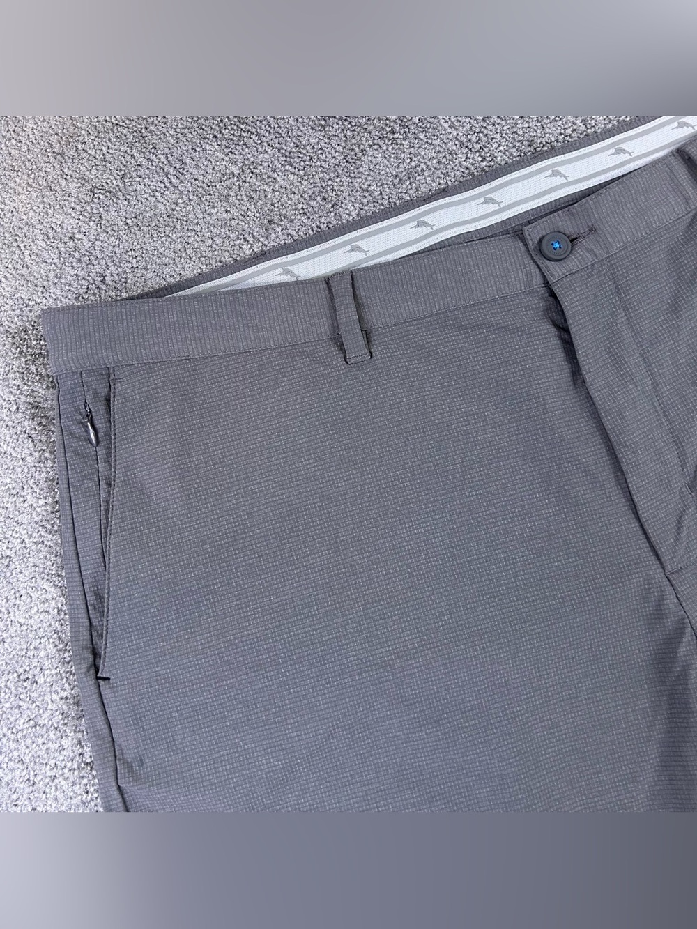 Tommy Bahama Chip Shot Shorts 44 Reg 10” Gray Check Performance Golf Resort Wear